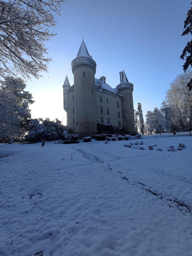 Chateau Saint-Chartier Bed & Breakfast Bagian luar foto