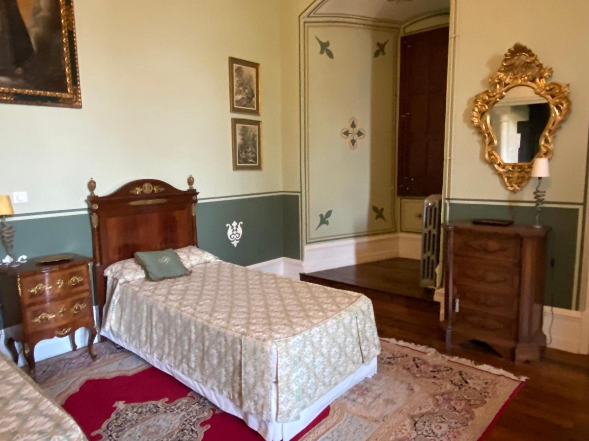 Chateau Saint-Chartier Bed & Breakfast Bagian luar foto